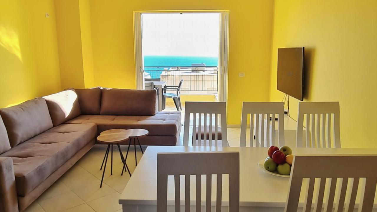 Colorful Sea View Apartment Sarandë Esterno foto