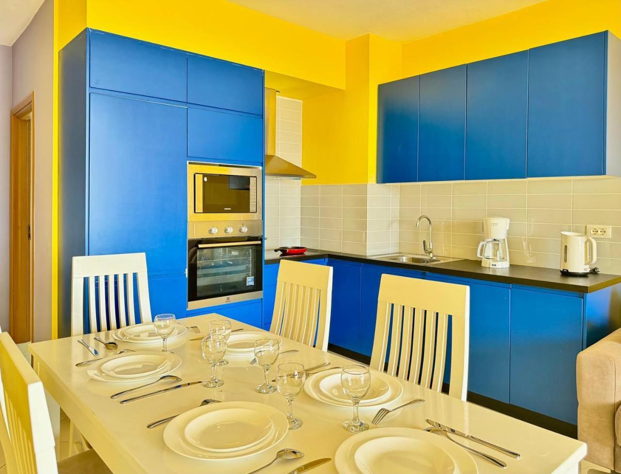 Colorful Sea View Apartment Sarandë Esterno foto