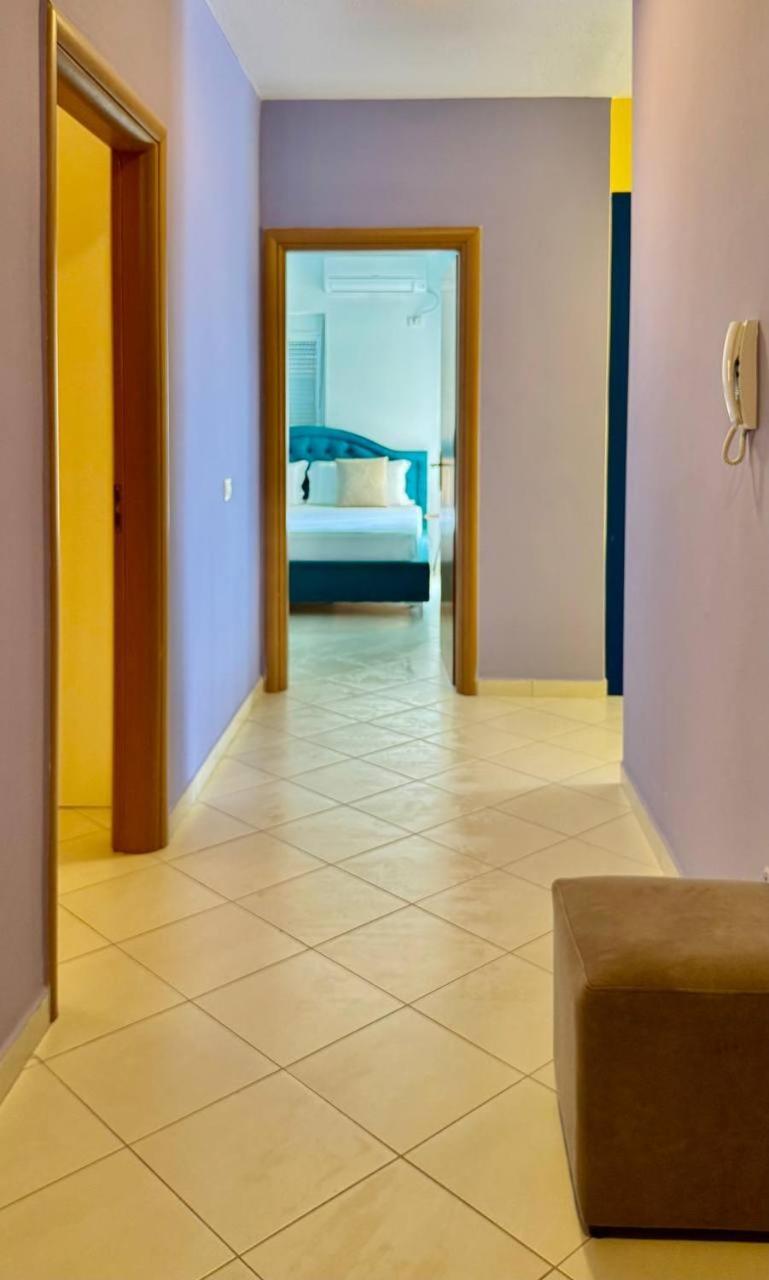 Colorful Sea View Apartment Sarandë Esterno foto